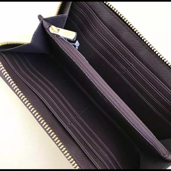 Coach Carryall 40 w/wallet and coin purse - Picture 4 of 6